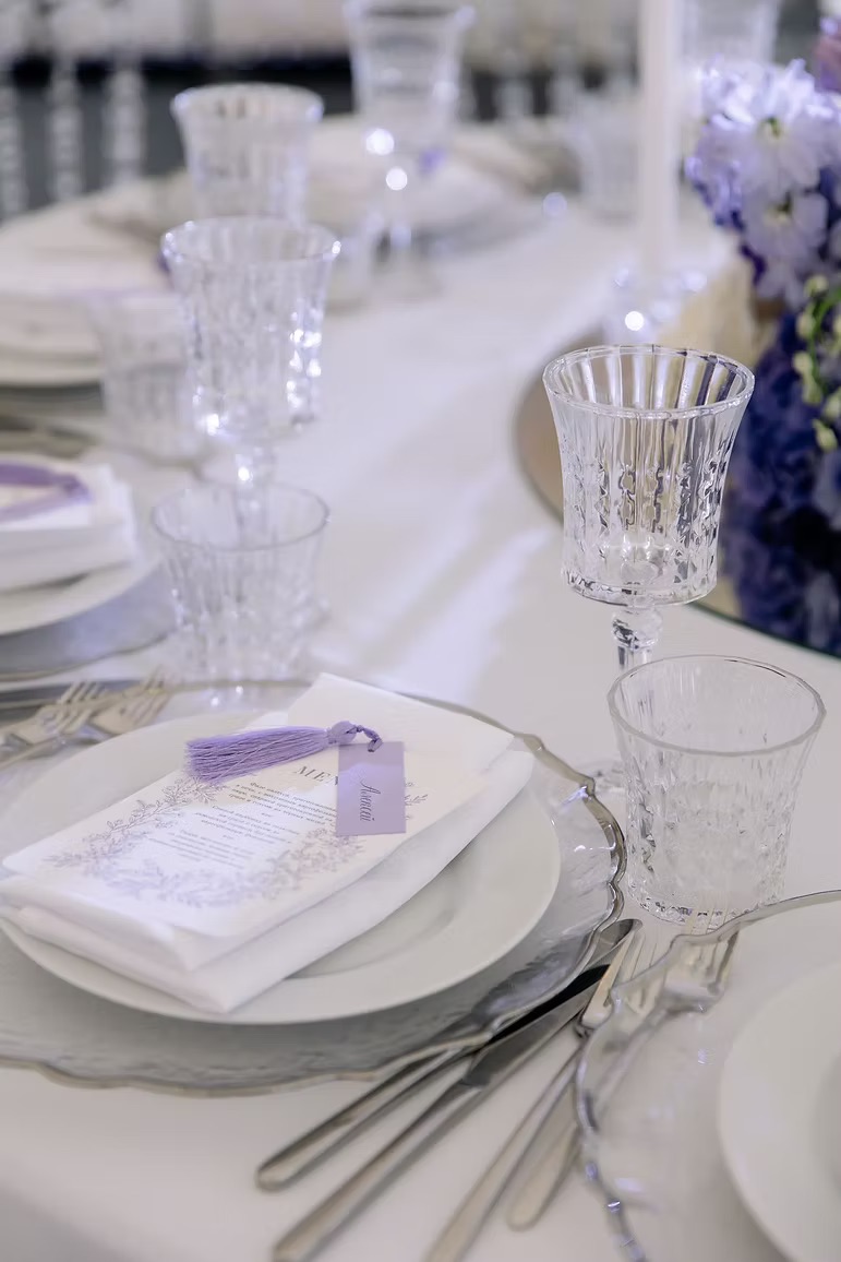 Charger plate silver