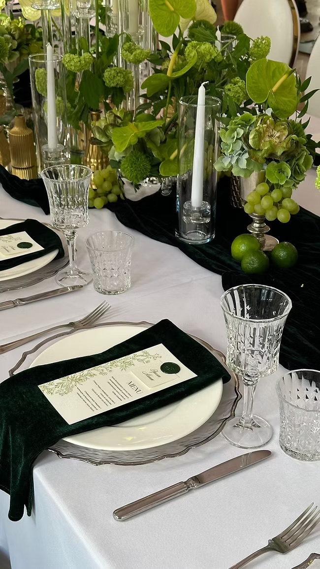 Charger plate silver