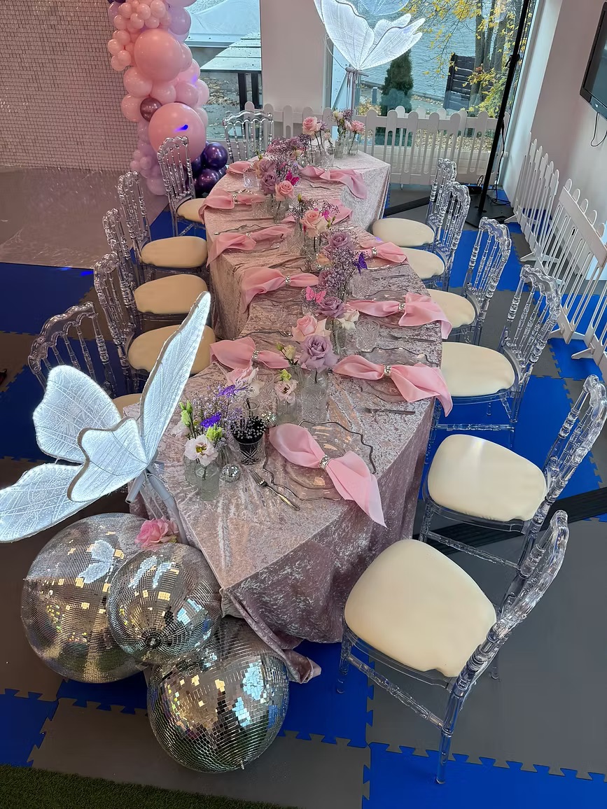 Velour tablecloth – light pink