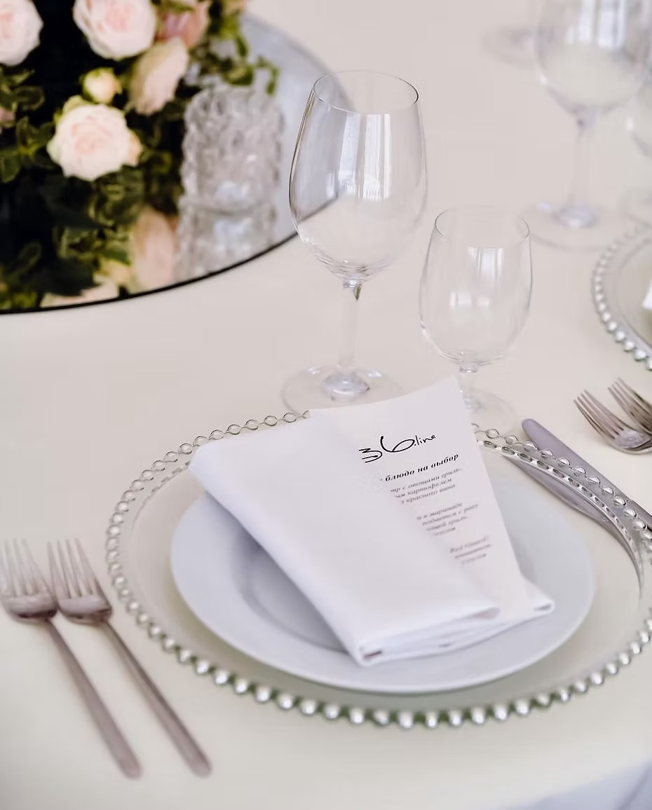 Charger plate beaded silver