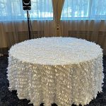 White petals tablecloth