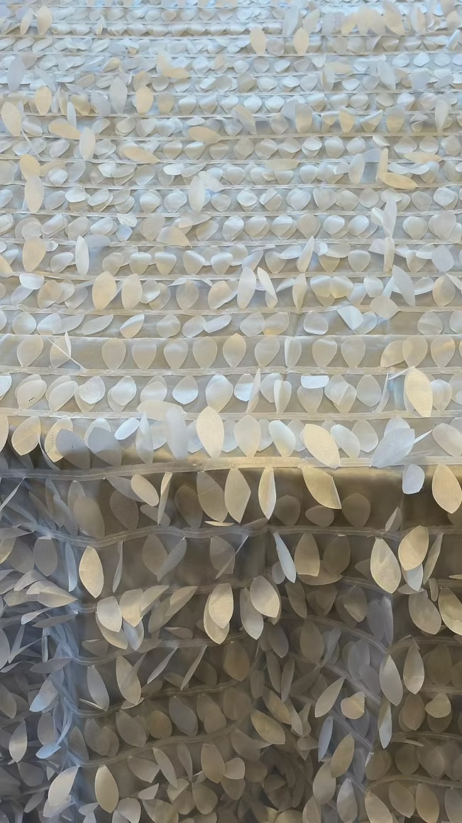 White petals tablecloth