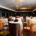 Velour tablecloth – beige