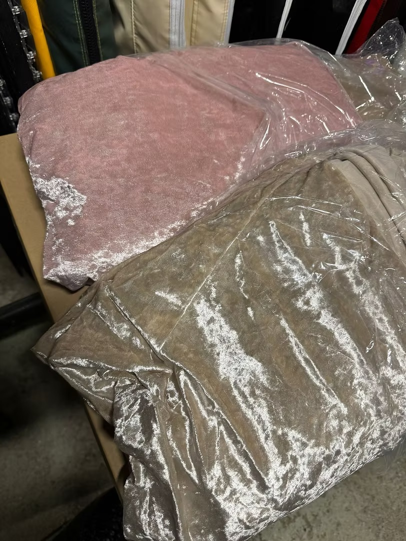 Velour tablecloth – light pink