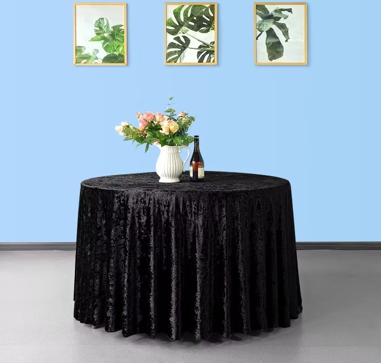 Velour tablecloth – black
