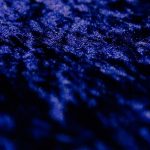 Rectangular velour tablecloth – dark blue