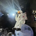 Inflatable astronaut with planet