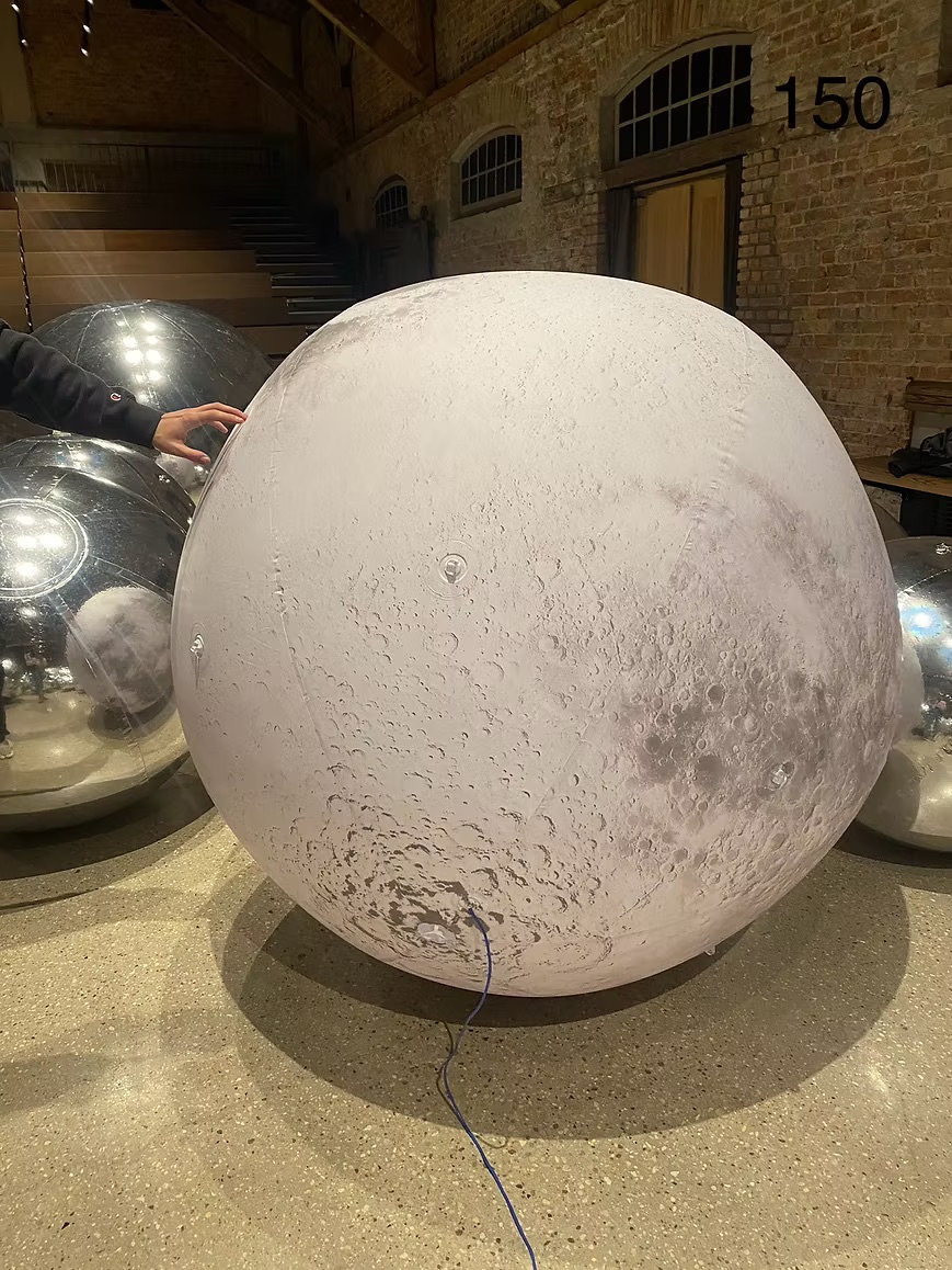 Inflatable gray planet