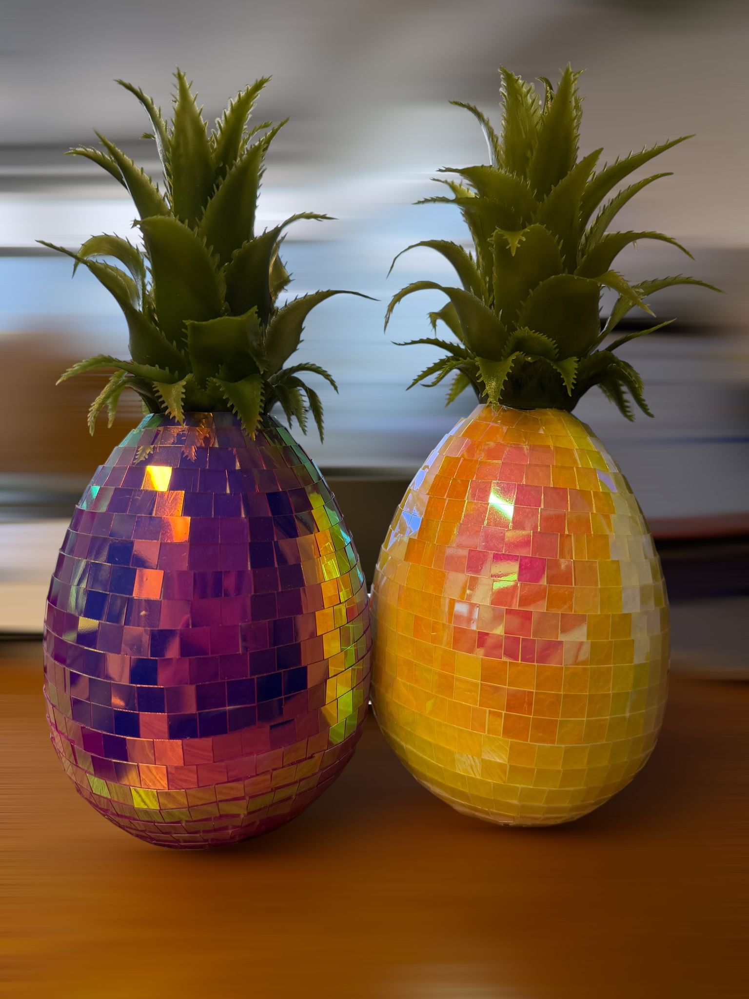 Disco pineapples