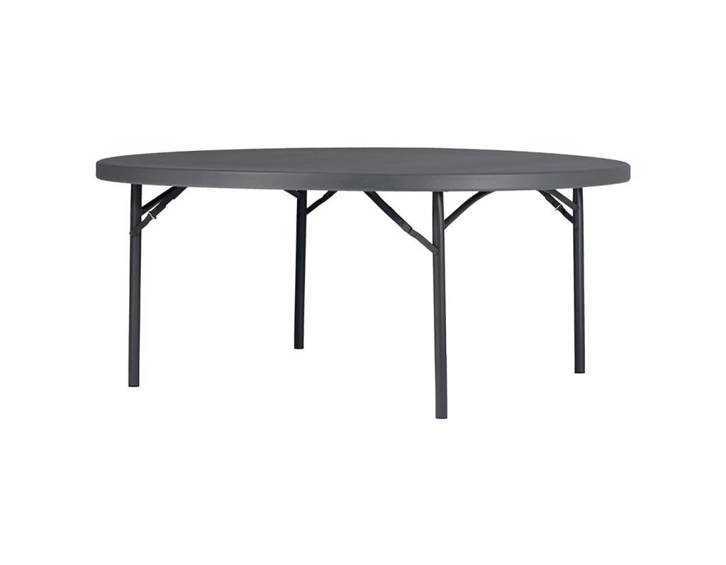Round tables Ø180 cm