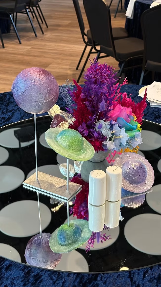 Planet table decoration