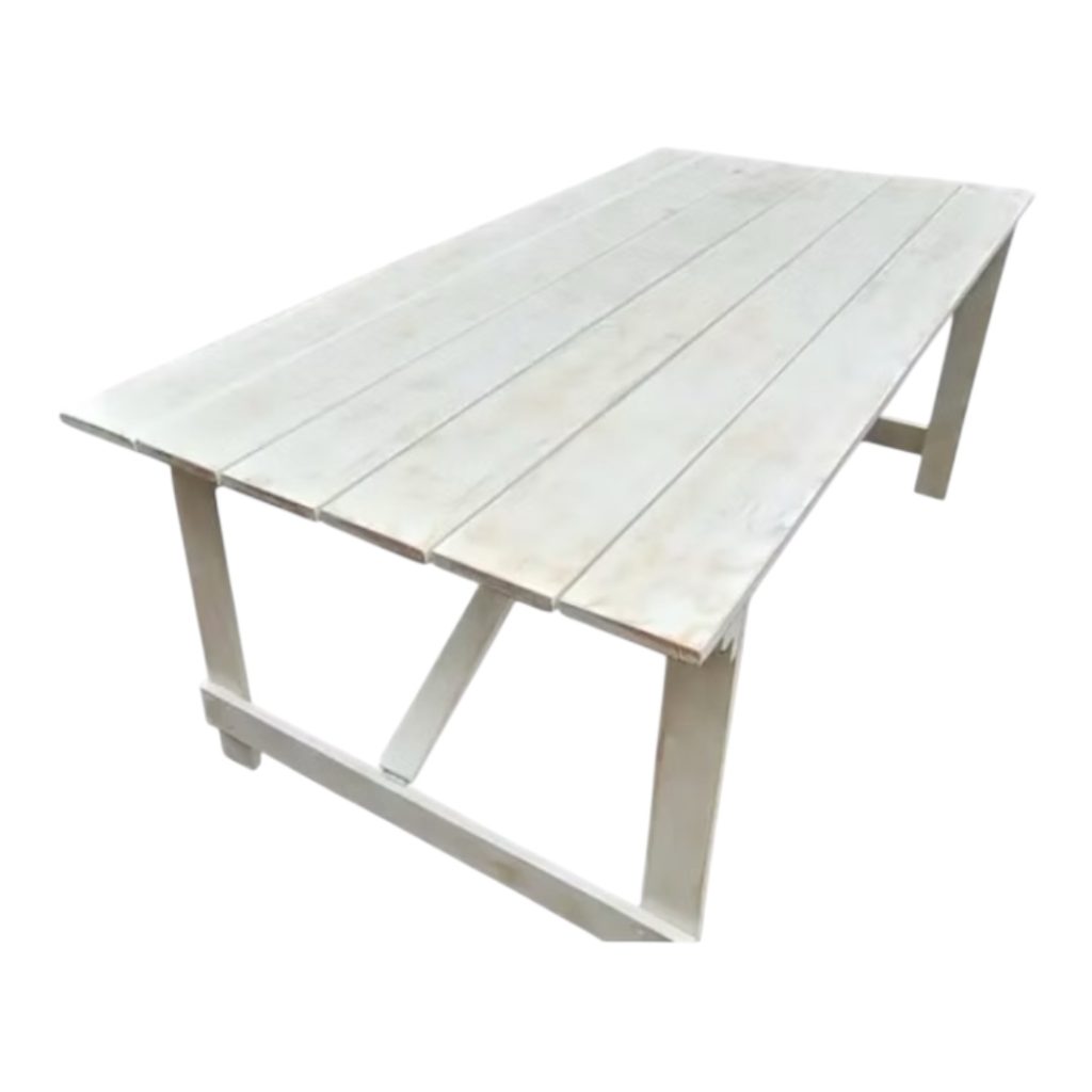 Corner wood table