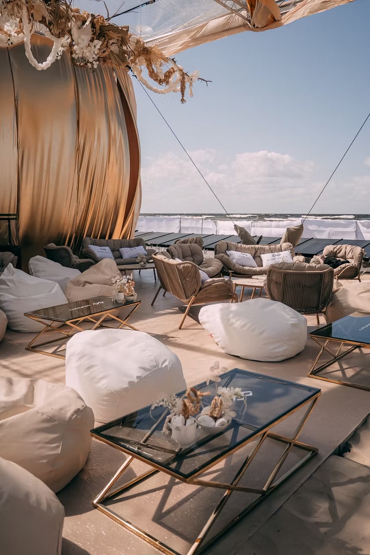 Coffee table gold long