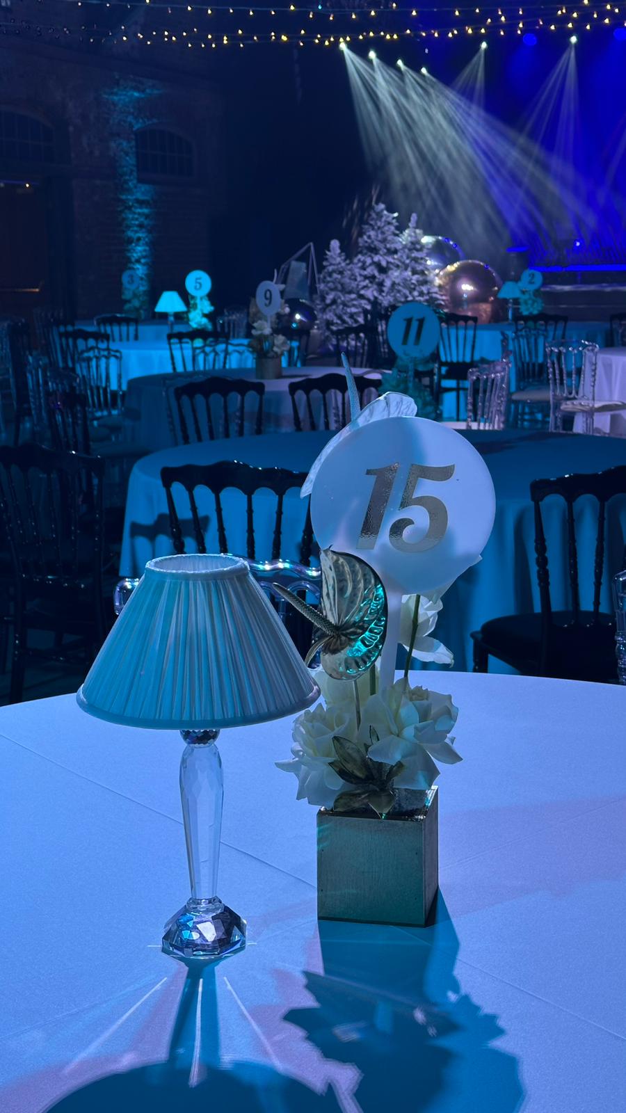 White & gold table numbers (1-60)
