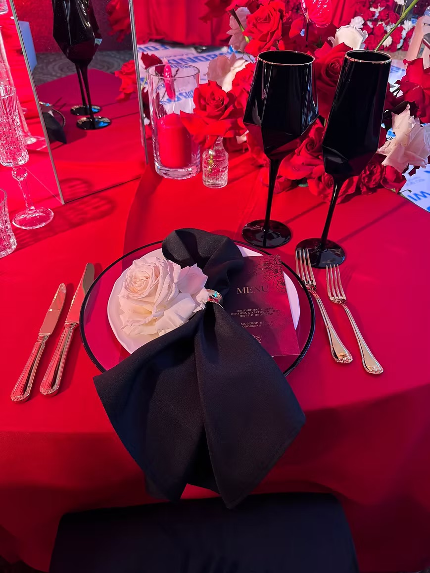 Black glasses with gold rim