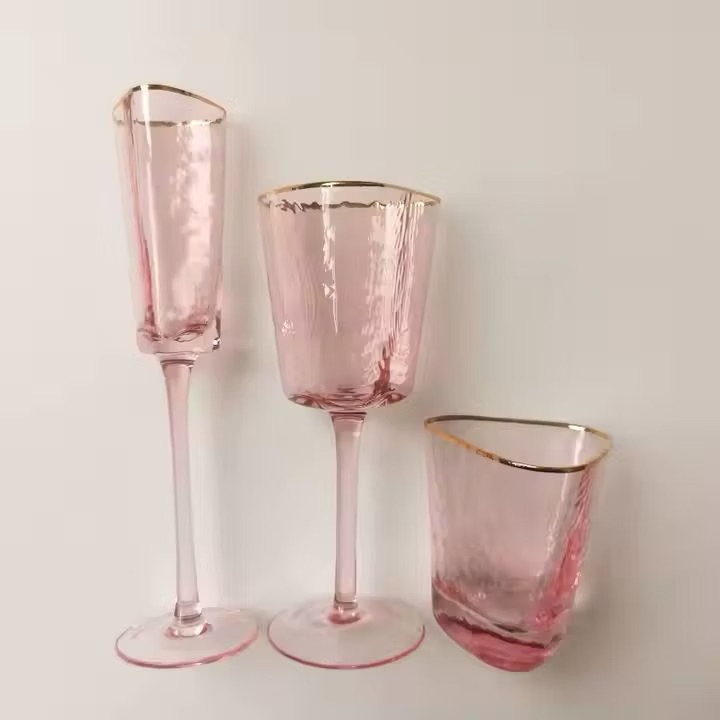 Glasses light pink with gold rim