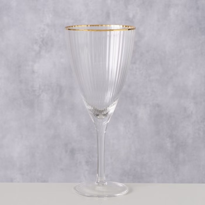 Transparent glasses with gold rim