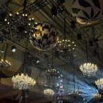 Black and white inflatable balloons (various)