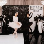 Black and white inflatable balloons (various)