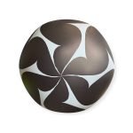 Black and white inflatable balloons (various)