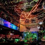 Artificial greenery strings