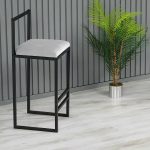 Bar stool black & white