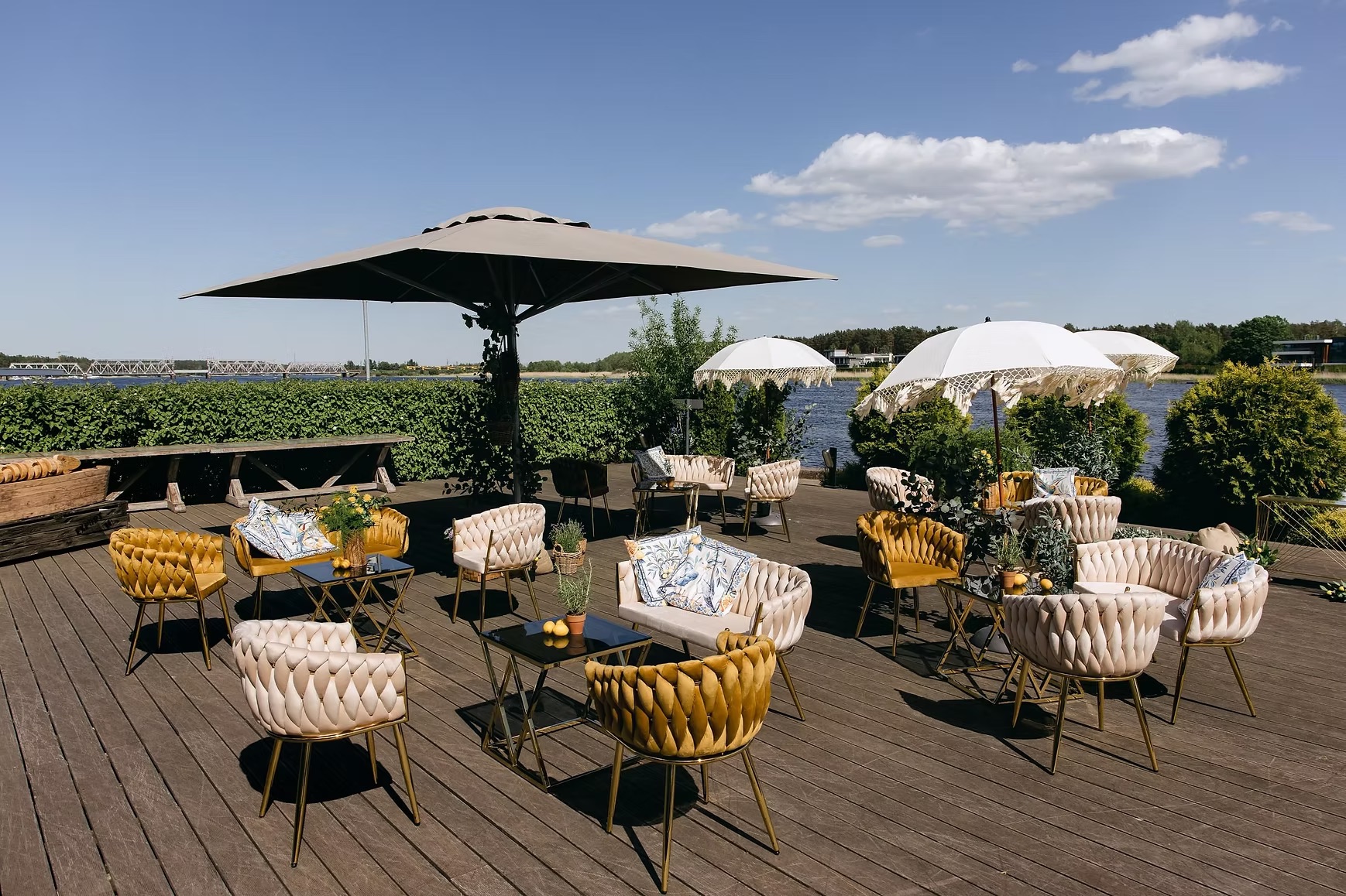 Lounge area gold (set)