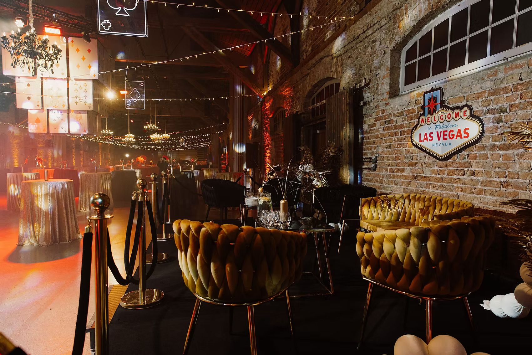 Rose gold barrier with black ribbon