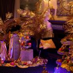 Gold dessert stand one-tier