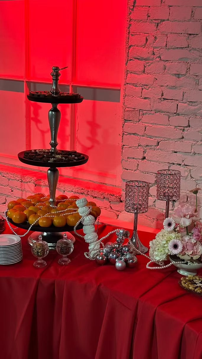 Sweets bowls 2 pcs. with tray