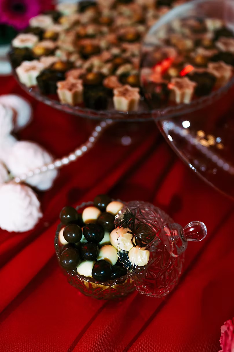 Sweets bowls 2 pcs. with tray