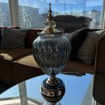 Candy container with lid, pearl/gold