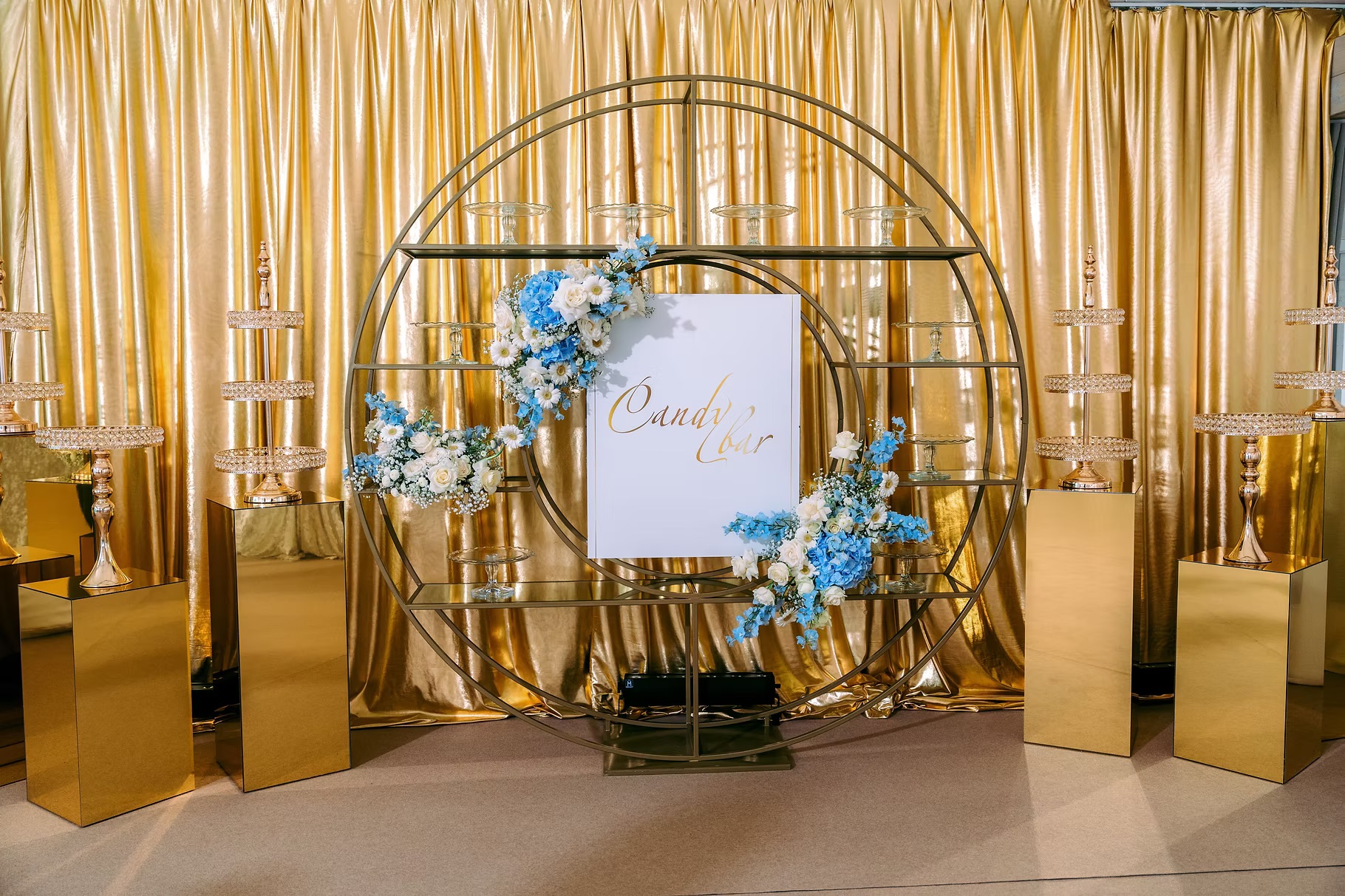 Transparent dessert stand Ø 26