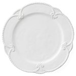 White dinner plate